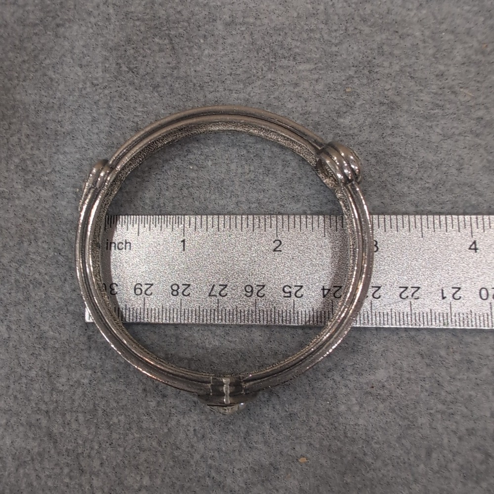 Vintage Silver Tone Bangle Bracelet Clear Crystal Accent Statement - Picture 4 of 4